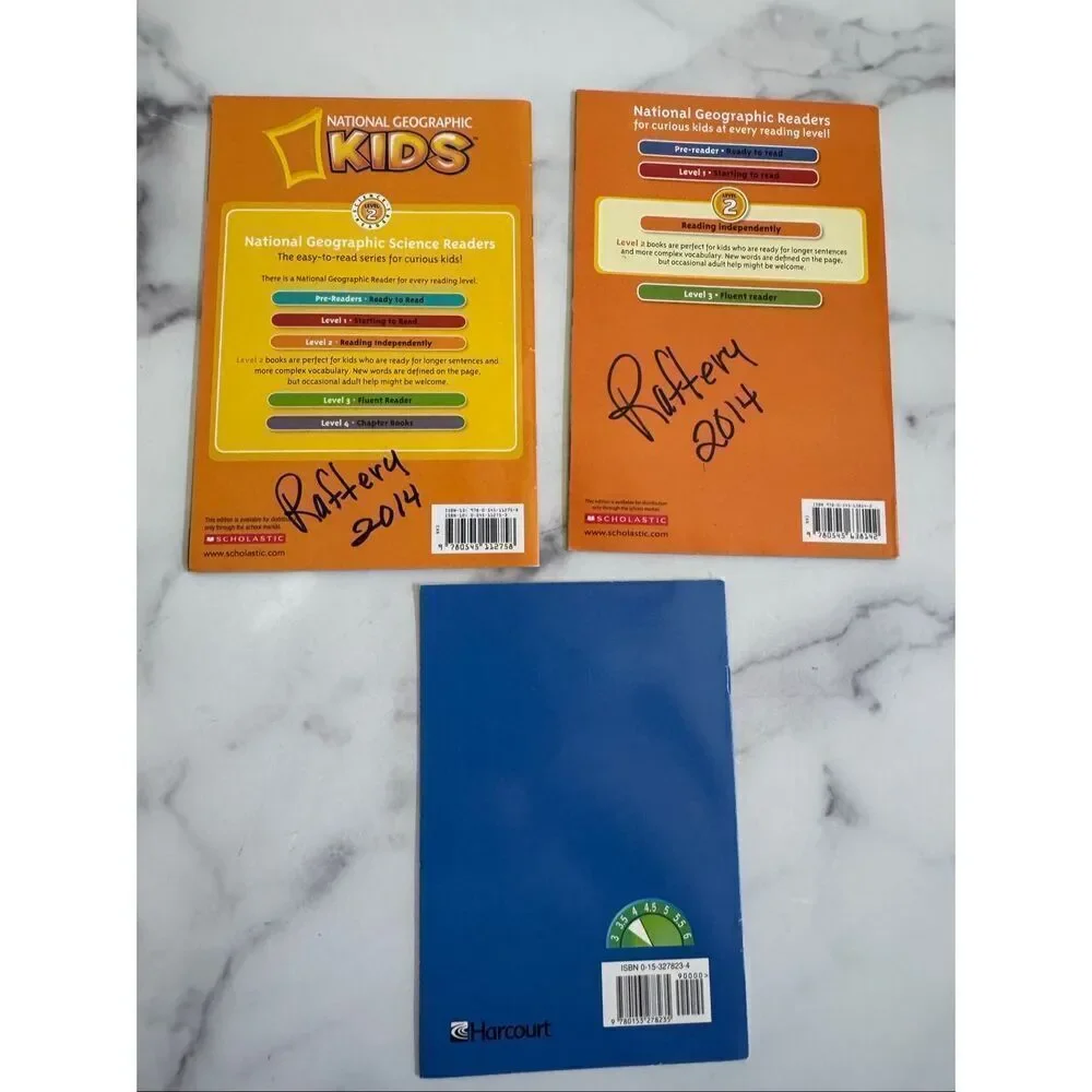 National Geographic kids Tigers Sharks kids care paperback bundle of 3 books chi